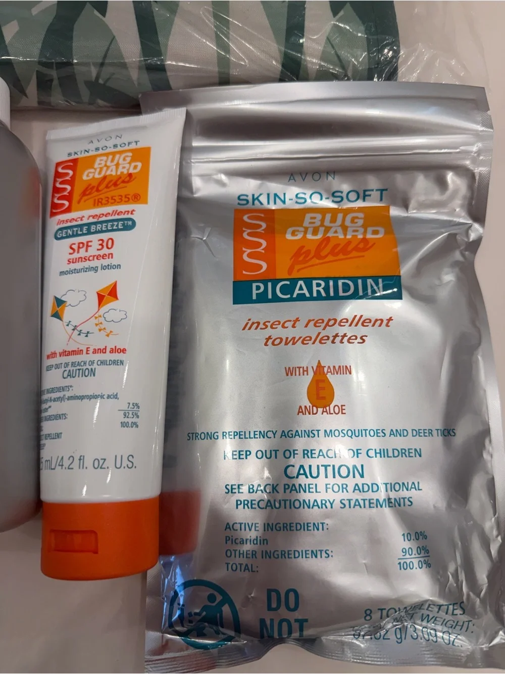 Avon Skin-So-Soft Sun & Bug Care Set with Green Bamboo Print Pouch Bundle